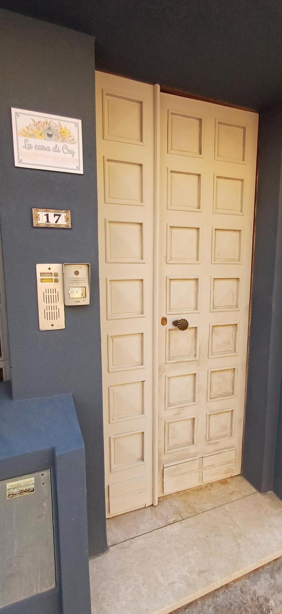 La Casa Di Cry Apartment Cagliari Luaran gambar