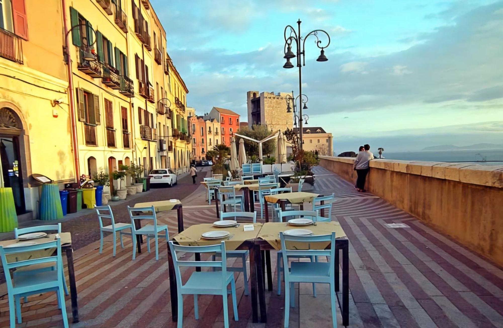 La Casa Di Cry Apartment Cagliari Luaran gambar